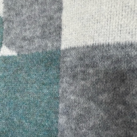 ✨ Nine West Cozy Patchwork Cardigan – Teal/Gray/White (NWT) ✨ - Picture 5 of 9